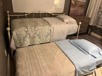 Grote Kamer met 2 Bedden