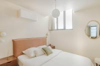 One-Bedroom Apartment with Garden