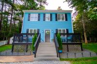 Private 1 Acre Retreat, Spa, Firepit, Gym, Chickens, King Suite, Pets - Ferienwohnung Wake Forest