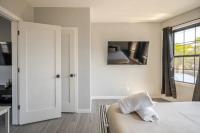 Modern 3-Bdrm Apt in Black Rock - B&B Bridgeport