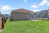 Charming 3BD/2BA HOME close to the BEACH! Sleeps 8! - Bed and Breakfast Panama City Beach
