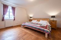 Penzion Renesance - B&B Chřibská