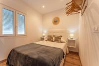 Apartamentos Turísticos Jardín del Albarregas - B&B Mérida