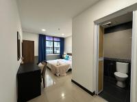 Deluxe Zimmer mit Kingsize-Bett