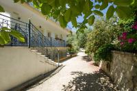 Agios Efrem Studios - Bed and Breakfast Párga