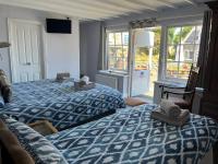 Chambre Triple avec Douche