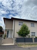 Privatzimmer Jarosch - B&B Tulln