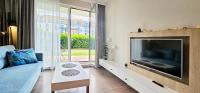 HOLIDAY HOME Bel Mare 109b z tarasem i ogródkiem - B&B