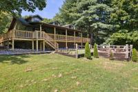 Little Mountain Cabin - 3-Bedroom Retreat with Hot Tub, Fire Pit, Games, and Serene Nature Views - Ferienwohnung Jones Cove