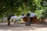 Campement Adia Fougnesse chez Pape Badiane - B&B Koubalan