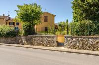 Il Fienile Pool and Garden Retreat in Tuscany - B&B Pistoia