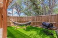Texas Casita Retreat Minutes from Six Flags - B&B San Antonio
