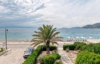 Loutraki Μοναδικής θέσης διαμέρισμα στη θάλασσα - B&B Loutráki