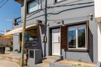 Casa familiar para 7 con Parrilla, Desayuno incluido y A 5 min Piedra Movediza - B&B Tandil