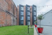 Unit 4 Sunlit 1-BR Flat, Sleeps 3, Near bramall Lane, Unlimited Wi-Fi, Secure Parking - B&B Sheffield