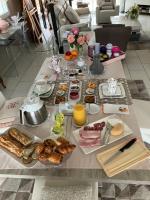 La Roseraie résidence près de Vichy - B&B Charmeil