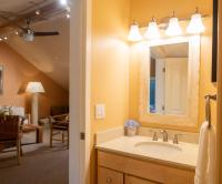 Queen Suite