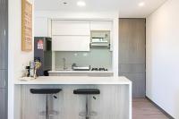 Class Suites 502 - Modern Tranquility/Priv Balcony - B&B El Poblado