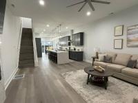 Modern 4 Bedroom 5 Bath Townhome Downtown Indpls 2230 - B&B Indianapolis