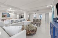 Beachy Vibes at Solare Tower - B&B South Padre Island