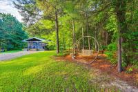 Serene Broken Bow Cabin with Fire Pit and Gas Grill! - B&B