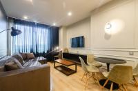 НА ВИДАЛЕННЯ!17-183a in RC New York Concept House, Antonovycha 74,Petrovdom Apartments - B&B Kyiv