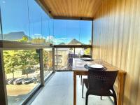 Studio Leblon - Vista Cristo, novo, piscina e gym - B&B Rio de Janeiro