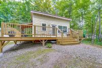 Private Dock & Deck: Tranquil Dam Pond Cottage! - Bed and Breakfast Augusta