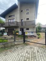 Pokoje na wynajem "Pod Lasem" - B&B