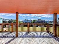 Coral on the Canal - B&B Bolivar Peninsula