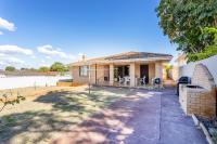 Spacious Family Home - B&B Perth