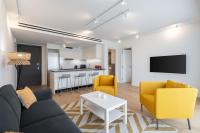 Apartamento de 1 dormitorio con balcón