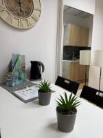Deluxe Studio