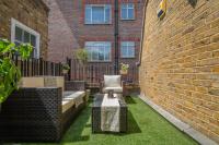 Charming Chelsea Townhouse - 3Bed 3Bath & Outdoor Terrace - Chambres d'hôtes Londres