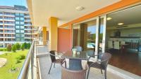 Appartamento con 2 Camere da Letto e Balcone