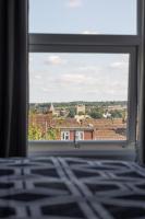 Castle View Haven in Strood Rochester sleeps 12 - B&B Strood