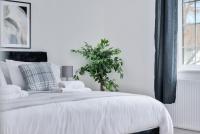 London Flat Good transport links Free Parking - Bed and Breakfast Londen