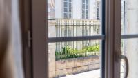 Suite Junior - l'Écrin des Vignes - Dijon Centre Historique - B&B Dijon