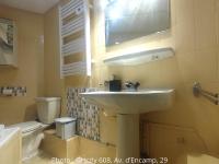 Appartamento con 2 Camere da Letto e con Vista Montagna