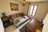 T3 climatisé 6 personnes centre historique Villeneuve les Avignon à 5 min d'avignon - B&B Villeneuve-lès-Avignon