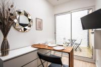 Small Functional & Quiet Apartment with courtyard - B&B Lille