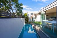 Premium Abode with Plunge Pool steps to Ponsonby - Chambres d'hôtes Auckland