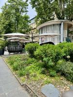 Lumi Retreat Prague - B&B Prague