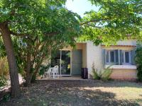 Charming quiet pool villa - Bed and Breakfast Toulon