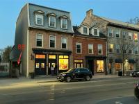 European Style Open Concept Oasis on the Tay River Basin - Chambres d’hôtes Perth