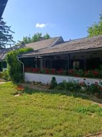 Szent Flórián Vendégház - Bed and Breakfast Szakcs