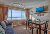 Top Floor Condo With Amazing Views Pool and Sauna - B&B Lincoln City