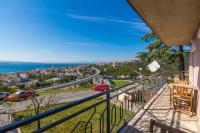 Apartment in Crikvenica 5538 - B&B Crikvenica