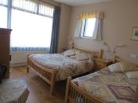 Triple Room with Shower