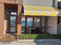 Apartamento de 1 dormitorio con vistas al mar